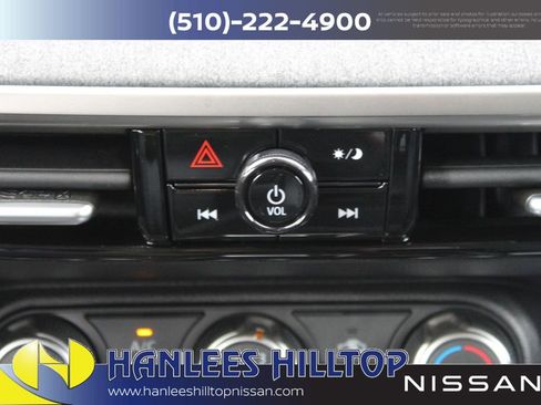 New 2025 Nissan Kicks SV image 23