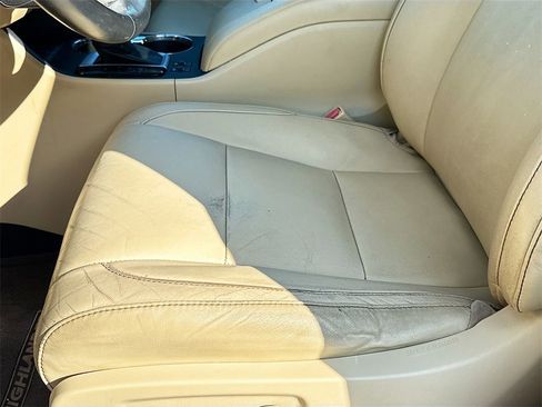 Used 2017 Toyota Highlander XLE image 21