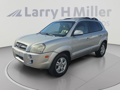 Used 2008 Hyundai Tucson Limited FWD image 1