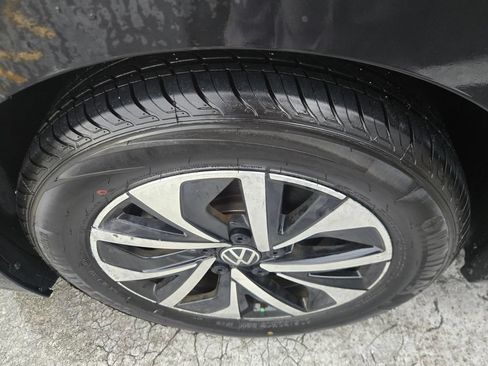 Used 2024 Volkswagen Jetta S FWD image 7