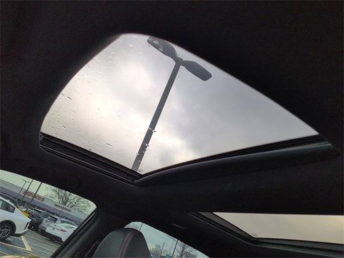 Used 2023 Nissan Maxima SR w/ Sport Mat Group image 15