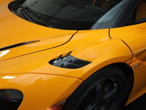 Used 2021 McLaren 720S RWD image 30