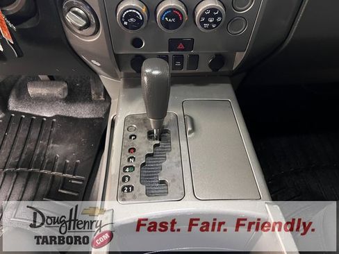 Used 2006 Nissan Titan SE image 40