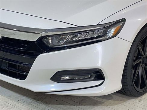 Used 2020 Honda Accord EX image 4
