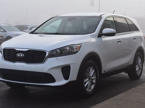 Used 2020 Kia Sorento AWD V6 image 12