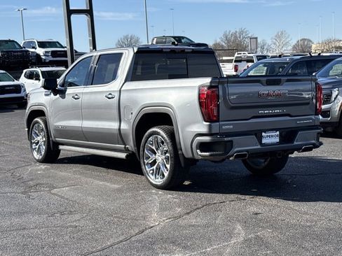 Used 2020 GMC Sierra 1500 Denali w/ Denali Ultimate Package image 11