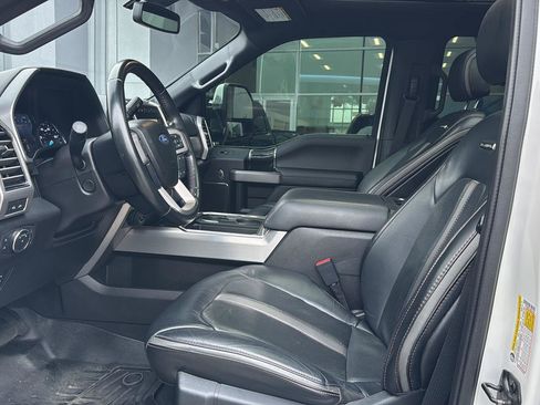 Used 2021 Ford F450 Platinum w/ FX4 Off-Road Package image 8