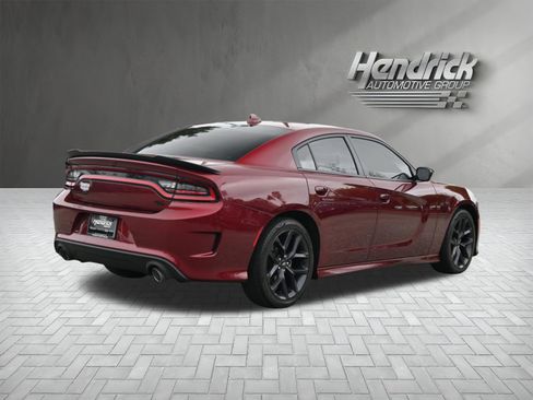 Used 2022 Dodge Charger R/T w/ Plus Group RWD image 10