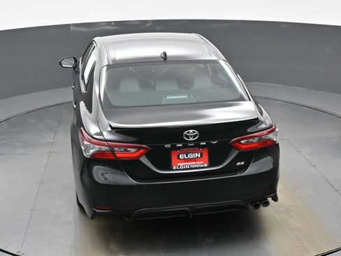 Used 2024 Toyota Camry SE image 37