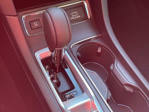 New 2025 Subaru Ascent Limited w/ Popular Package #2 image 17