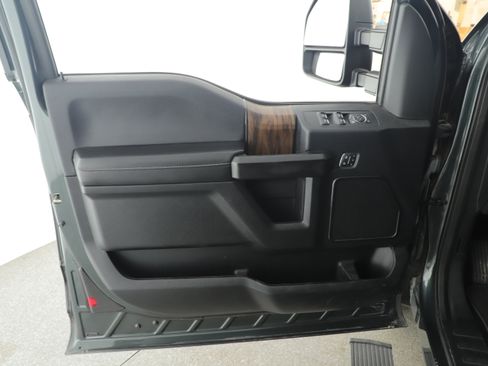 Used 2018 Ford F150 Lariat w/ Equipment Group 501A Mid image 23