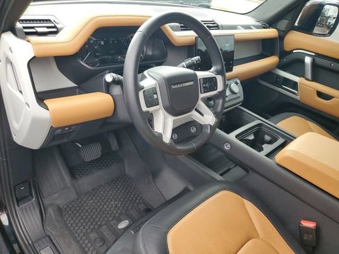 Used 2023 Land Rover Defender 110 X-Dynamic SE AWD/4WD image 6