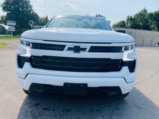 Used 2023 Chevrolet Silverado 1500 RST w/ Z71 Off-Road Package AWD/4WD image 4