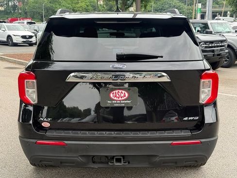 Used 2023 Ford Explorer XLT w/ Class IV Trailer Tow Package AWD/4WD image 9