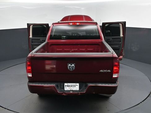 Used 2019 RAM 1500 Express AWD/4WD image 48
