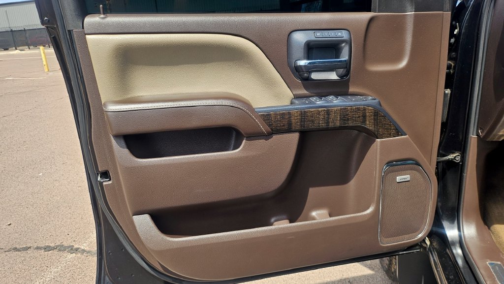 Used 2015 GMC Sierra 3500 Denali w/ Duramax Plus Package AWD/4WD image 29