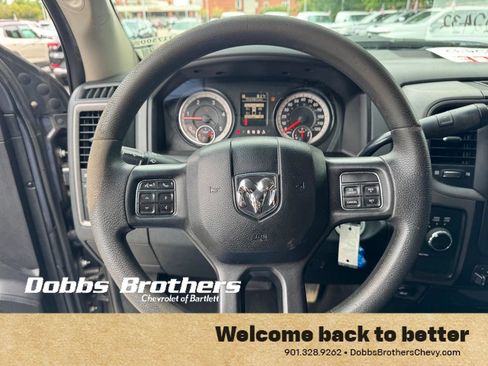 Used 2018 RAM 2500 Tradesman w/ Chrome Appearance Group AWD/4WD image 17