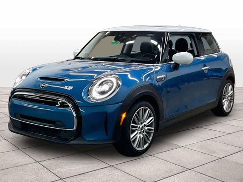Used 2024 MINI Cooper SE FWD image 1