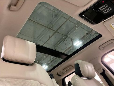 Used 2018 Land Rover Range Rover Sport Supercharged image 22