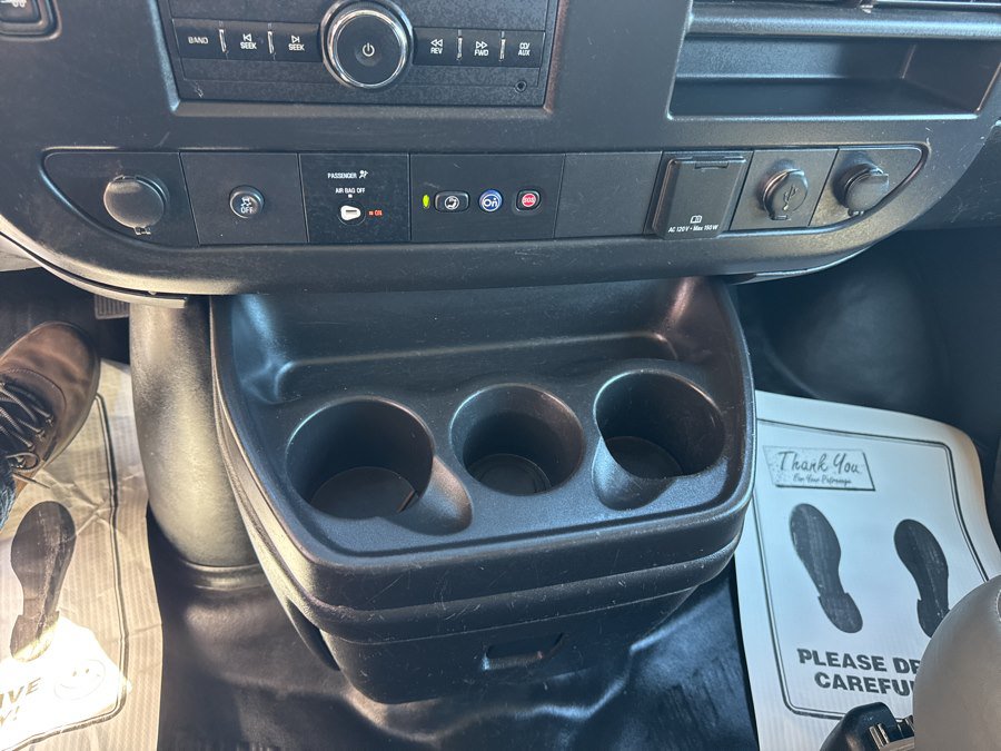 Used 2019 Chevrolet Express 2500 w/ Driver Convenience Package RWD image 17
