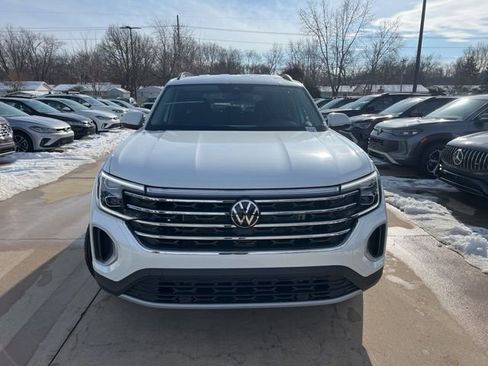New 2026 Volkswagen Atlas SE AWD/4WD image 2