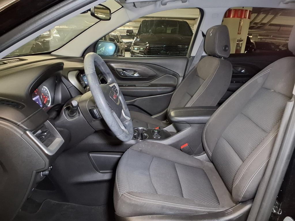 Certified 2022 GMC Terrain SLE w/ Driver Convenience Package FWD image 14