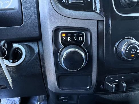 Used 2017 RAM 1500 Express w/ Express Value Package RWD image 18
