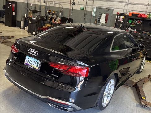 Used 2022 Audi A5 2.0T Premium image 3