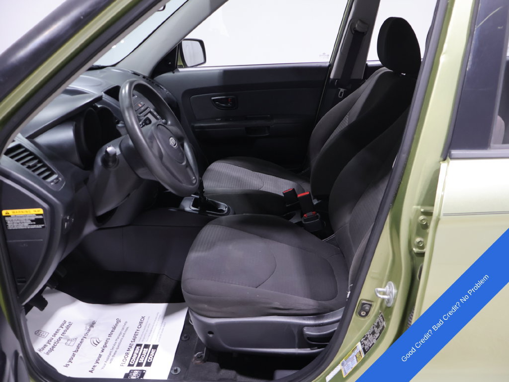 Used 2012 Kia Soul FWD image 2