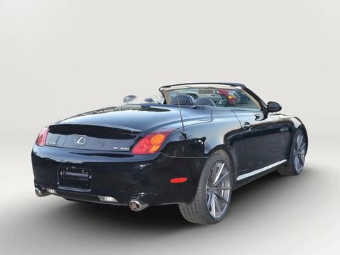 Used 2005 Lexus SC 430 Convertible w/ Preferred Accessory Pkg image 12