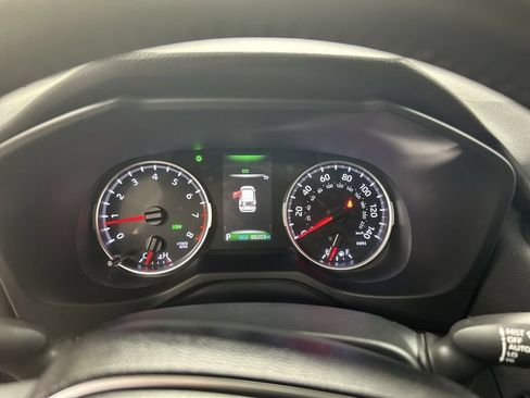 Used 2019 Toyota RAV4 XLE AWD/4WD image 13