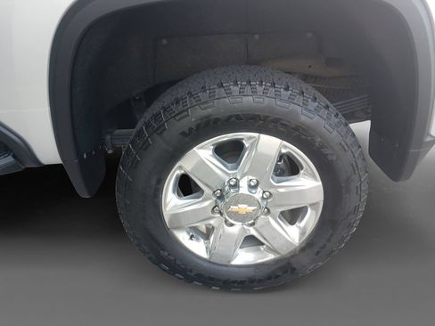Used 2022 Chevrolet Silverado 2500 LTZ w/ LTZ Premium Package RWD image 8