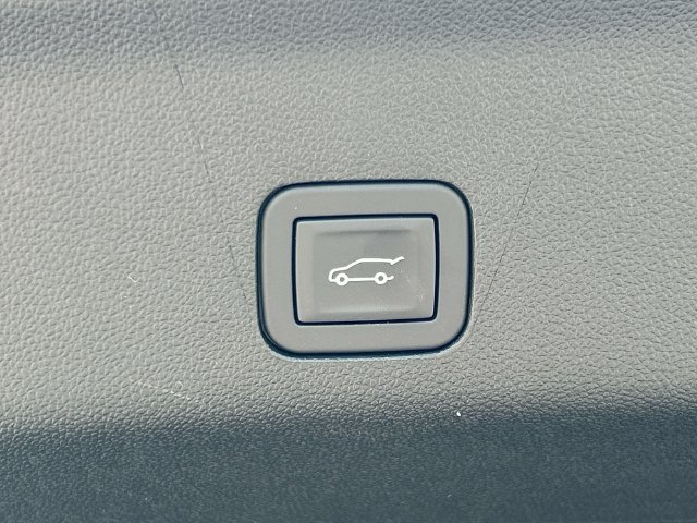 New 2026 Chevrolet Tahoe High Country AWD/4WD image 14