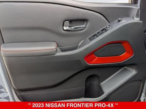 Certified 2023 Nissan Frontier PRO-4X w/ Technology Package AWD/4WD image 12