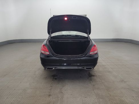 Used 2018 Mercedes-Benz C 300 4MATIC Sedan image 29