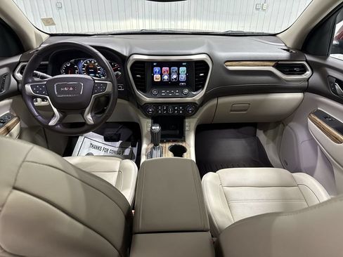 Used 2019 GMC Acadia Denali w/ Technology Package AWD/4WD image 21