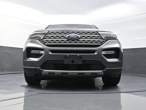Used 2023 Ford Explorer Limited w/ Hybrid Equipment Group 310A AWD/4WD image 32