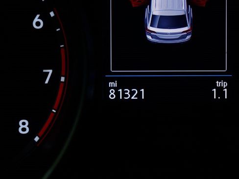 Used 2021 Volkswagen Atlas SE image 11