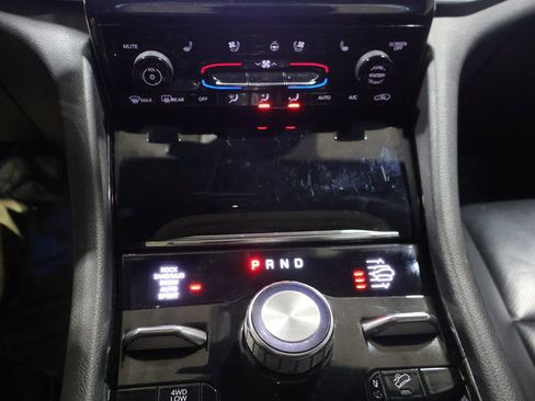 Certified 2023 Jeep Grand Cherokee L Overland w/ Luxury Tech Group IV AWD/4WD image 29