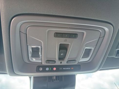 New 2026 GMC Sierra 2500 SLT w/ SLT Premium Package AWD/4WD image 33