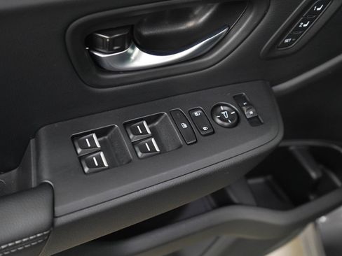 Used 2025 Honda Pilot EX-L image 21