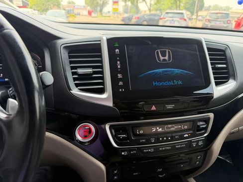 Used 2016 Honda Pilot Elite image 5