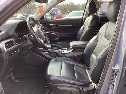 Used 2021 Kia Telluride LX image 9
