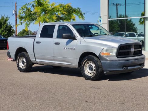 Used 2012 RAM 1500 ST w/ ST Popular Equipment Group AWD/4WD image 3