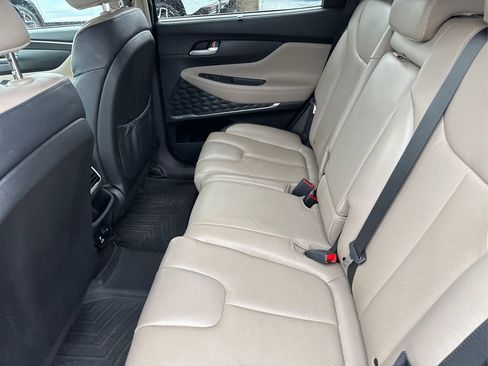 Used 2020 Hyundai Santa Fe Limited image 10