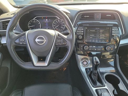Certified 2023 Nissan Maxima SV w/ Floor Mat Group image 4