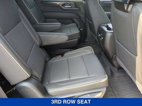 New 2026 GMC Yukon Elevation w/ Elevation Premium Package AWD/4WD image 23