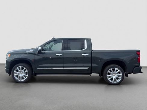 New 2026 Chevrolet Silverado 1500 High Country AWD/4WD image 3