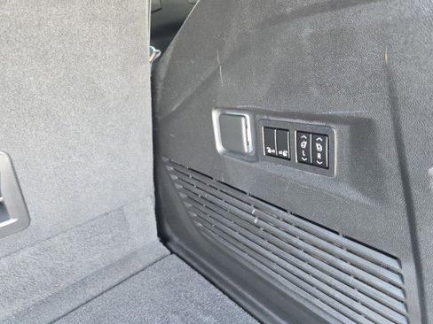 Used 2022 Chevrolet Tahoe RST w/ Luxury Package image 13