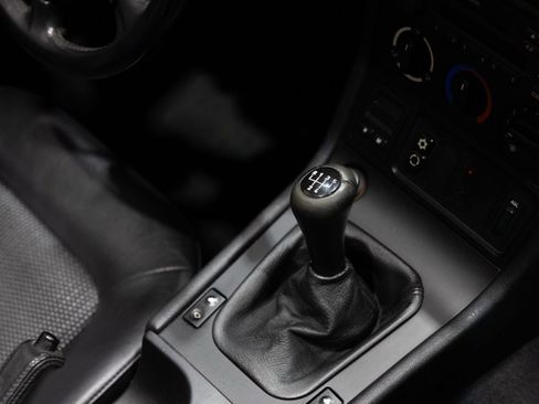 Used 1997 BMW Z3 1.9 RWD image 28